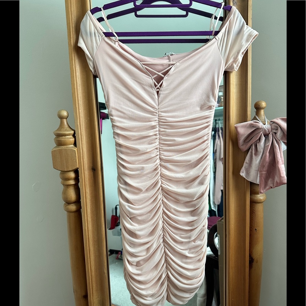 Guess -Pink mini off the shoulder Mesh dress